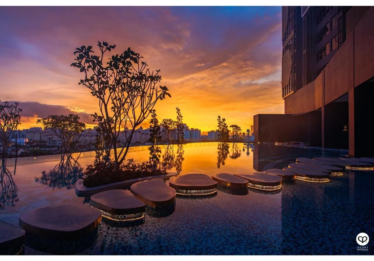 Arte Cheras By Xuites-5 Pax-Free Netflix-Infinity Pool Kuala Lumpur