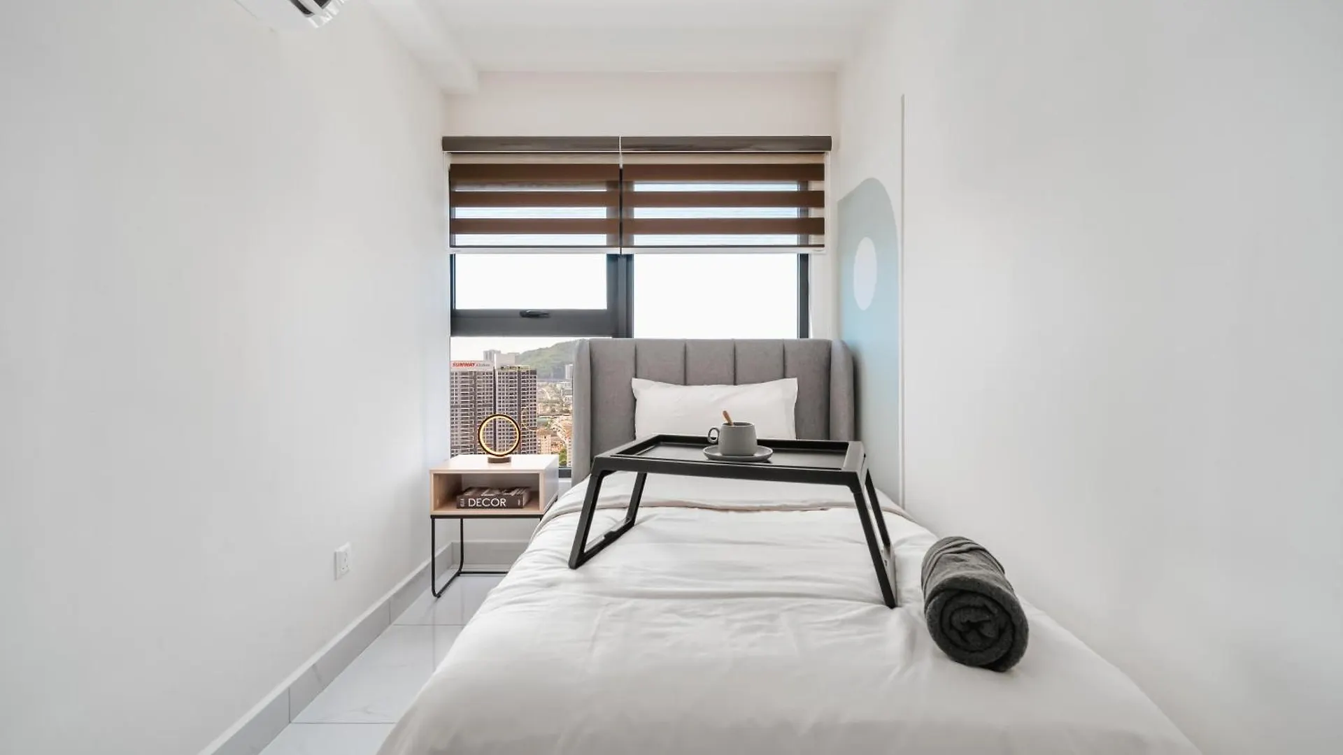 Arte Cheras By Xuites-5 Pax-Free Netflix-Infinity Pool Kuala Lumpur