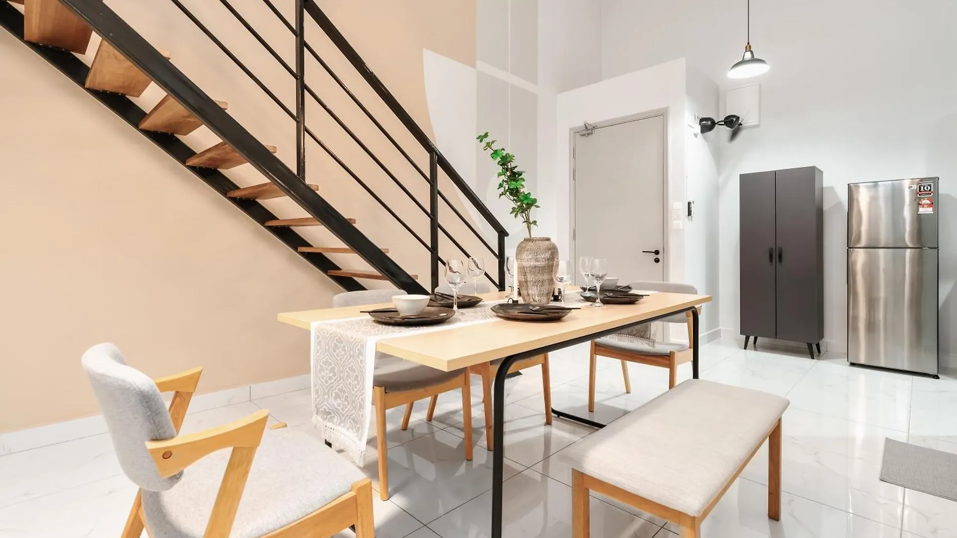 Arte Cheras By Xuites-5 Pax-Free Netflix-Infinity Pool Kuala Lumpur Apartment