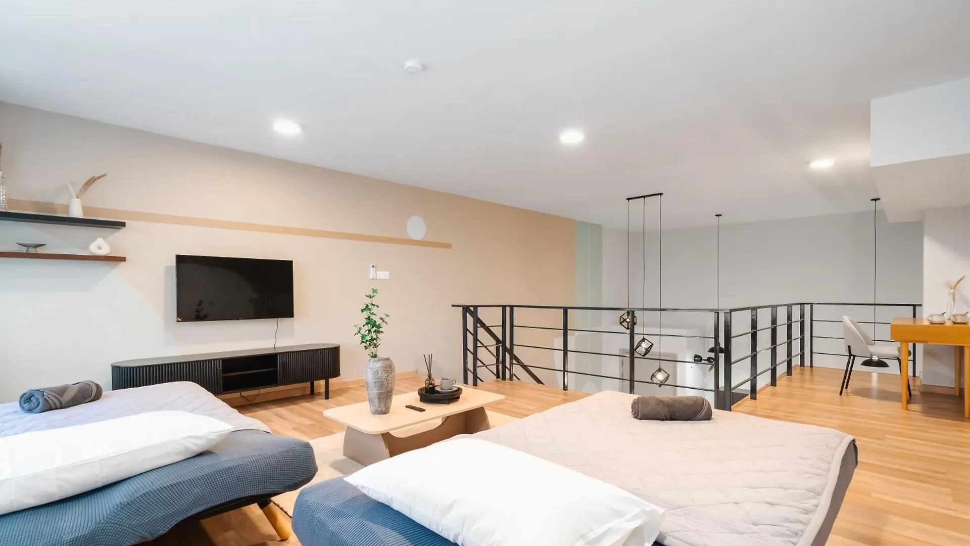 Arte Cheras By Xuites-5 Pax-Free Netflix-Infinity Pool Kuala Lumpur 0*,  Malaysia